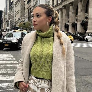 Lime Green Knit Turtleneck Sweater -M